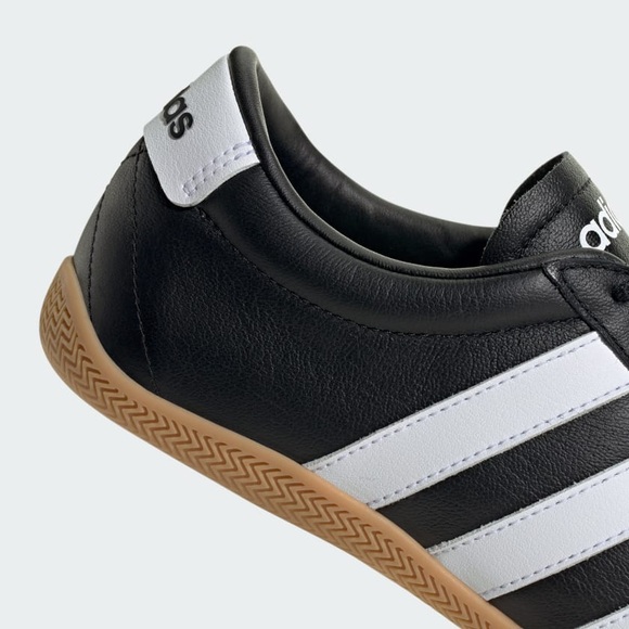 Adidas Grand Court Lo Black White Gum Sneakers Women’s 8.5 | NIB - Picture 7 of 9